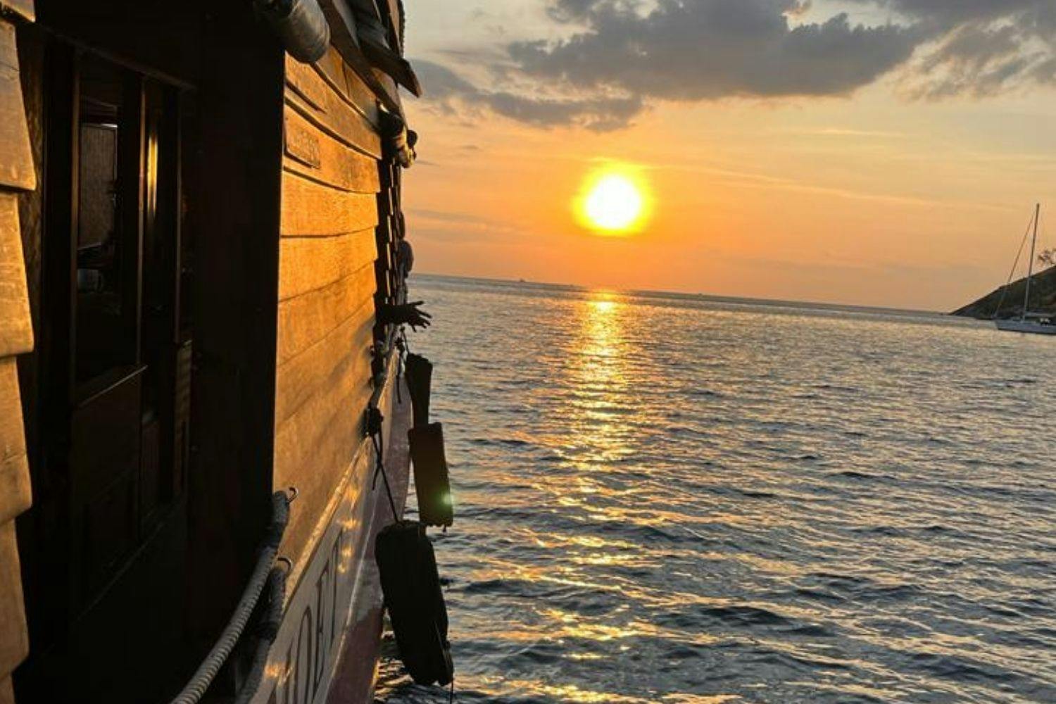 Phuket: Snorkeling Cruise + Sunset Dinner + Roundtrip Transfer - Photo 19