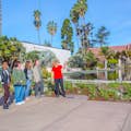Musée d'art Timken, bâtiment botanique et étang de nénuphars dans le parc Balboa avec San Diego Walks