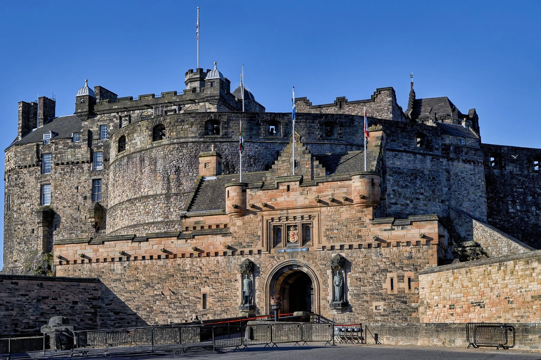 Edinburgh Castle: Guided Tour + City Audio Guide