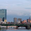 Blick auf Boston von Cambridge aus