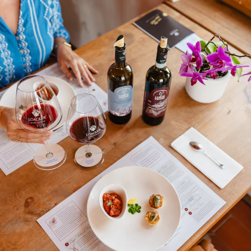 Vinícola Corte Pavone Estate: Degustação de vinhos de Montalcino + petiscos gourmet - Photo 4