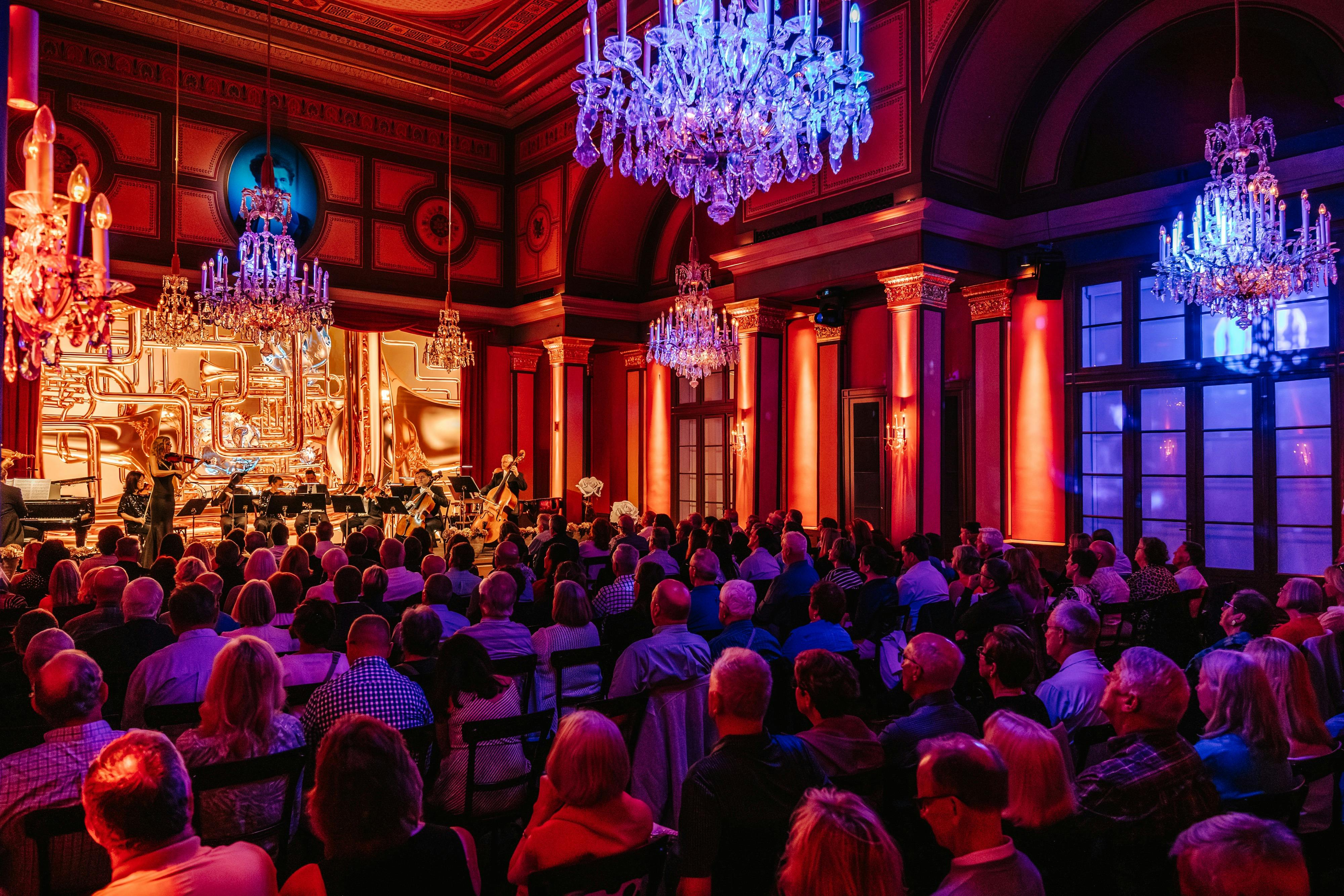 Viena: Entrada no Museu Casa de Strauss + Concerto ao vivo + Copo de vinho - Photo 8