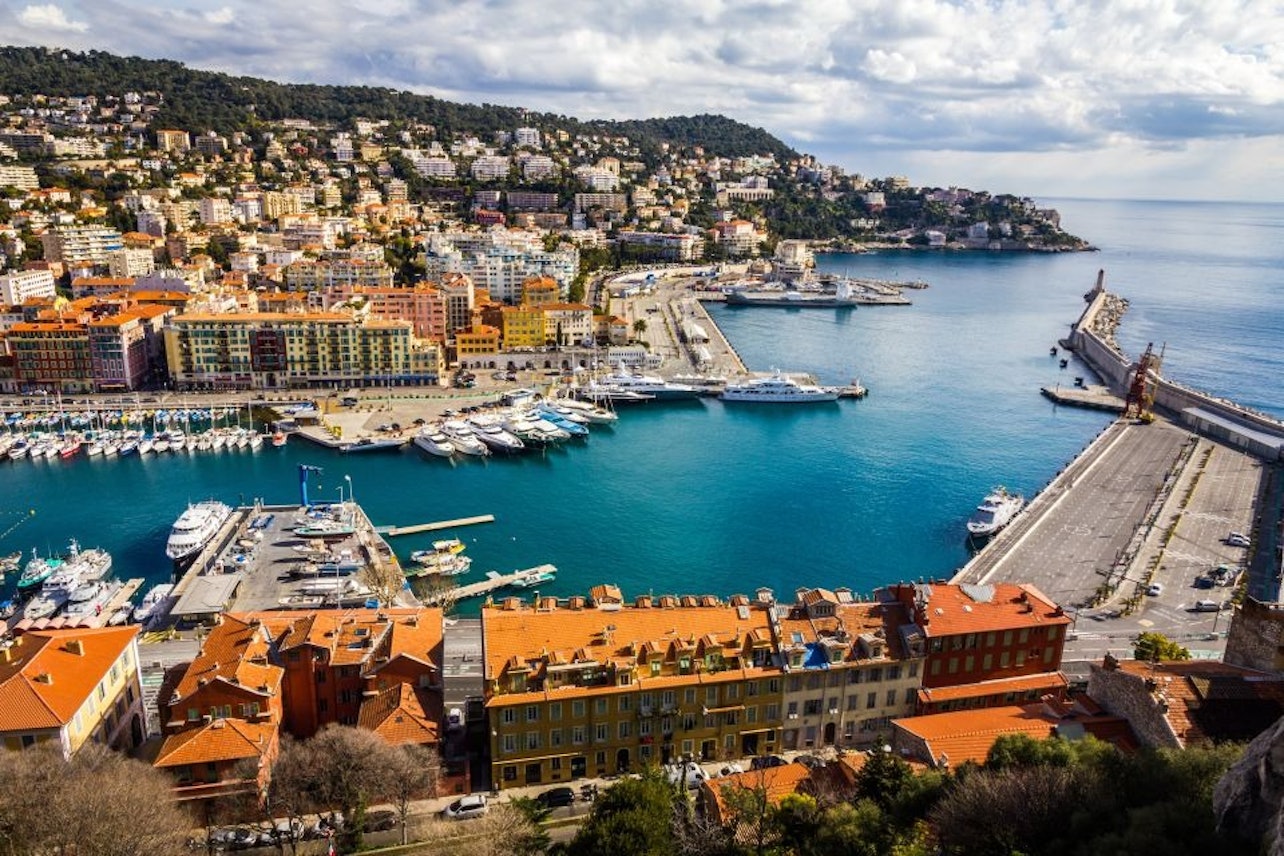 Old Town Nice Cultural Walking Tour with Castle Hill Option - Accommodations in Nice