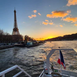 Seine River: Sunset Sightseeing Cruise + 1 Drink 5
