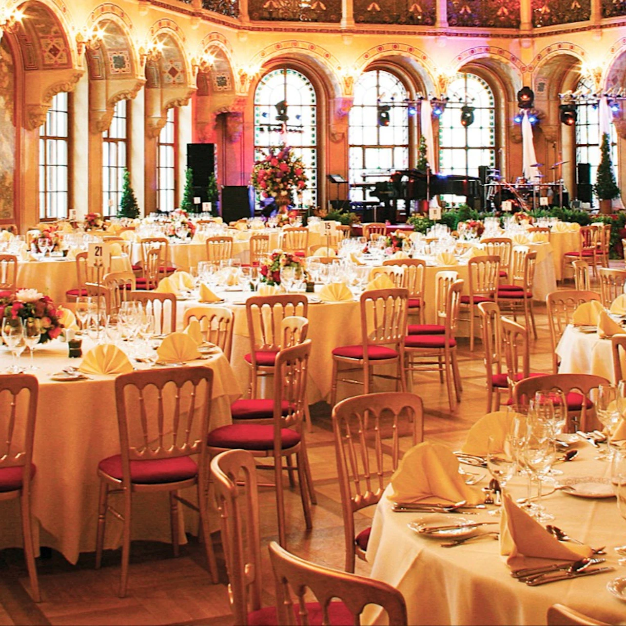 New Year's Eve Gala at Palais Ferstel: Concert + Gala Dinner