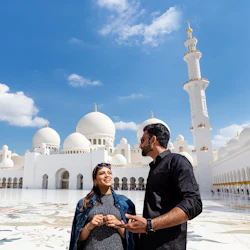 Day Trip from Dubai: Sheikh Zayed Grand Mosque and Qasr Al Watan 3