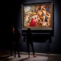 Die Besucher bewundern Peter Paul Rubens Das Massaker an den Unschuldigen.