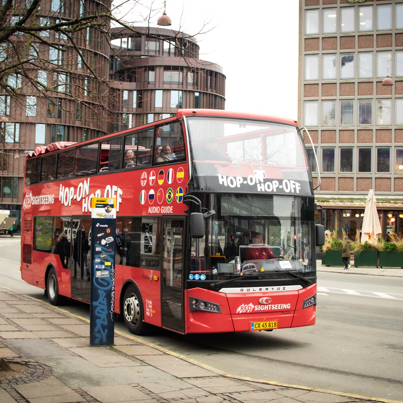 Red Sightseeing Copenhagen: 24H Hop-on Hop-Off Bus and Boat Tour in Copenhagen β Tiqets