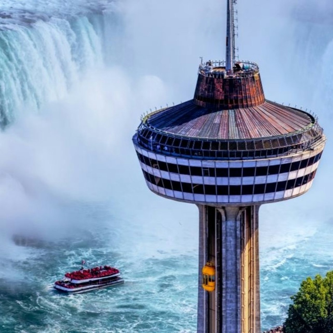 Ponte di osservazione della Torre Skylon - Alloggi in Cascate del Niagara