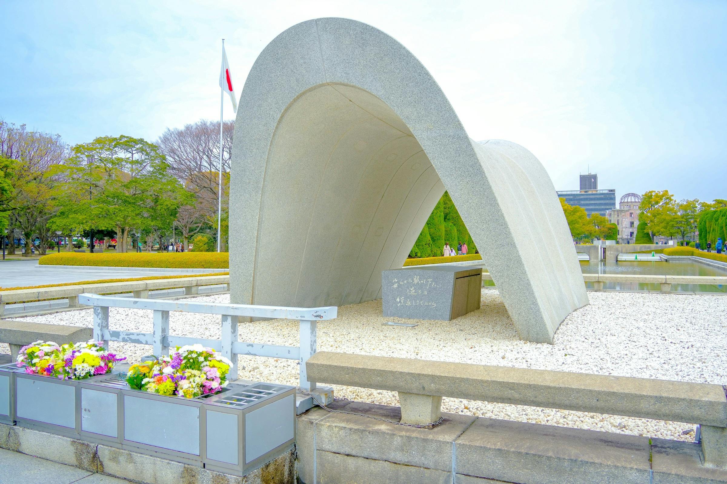 Hiroshima & Miyajima: Guided Tour + Roundtrip Ferry + Optional Bullet Train - Photo 6