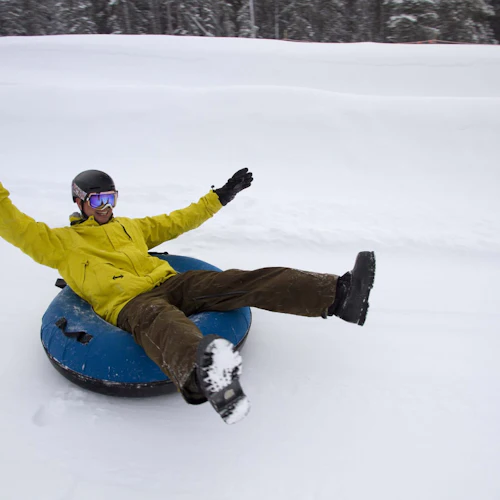 Lake Louise Snow Tube Park - Photo 4