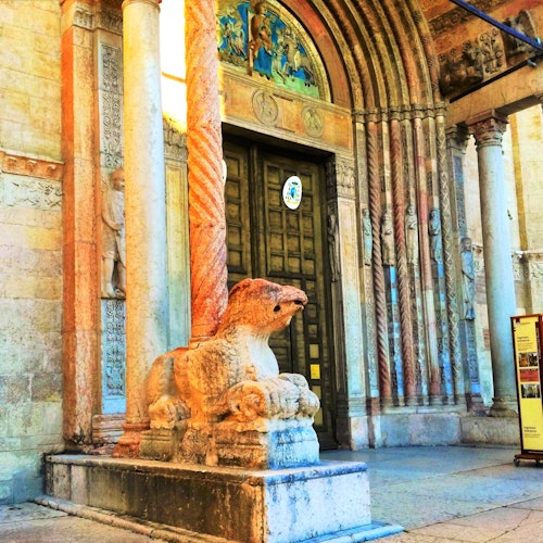 Facciata della cattedrale