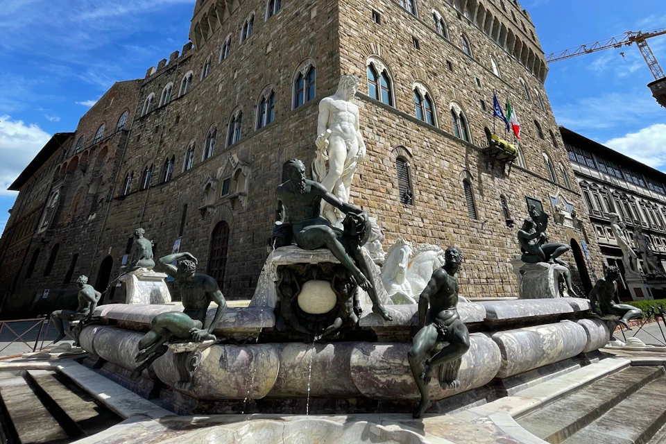 SIgnoria Square