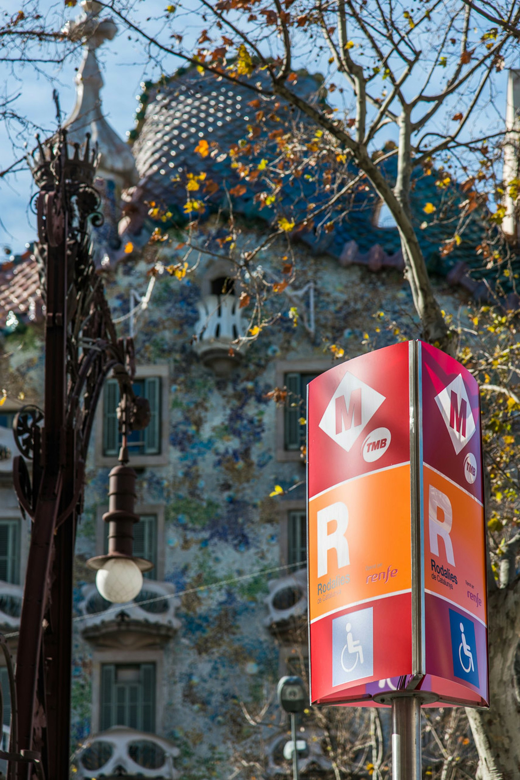 Hola Barcelona: Tarjeta de transporte público