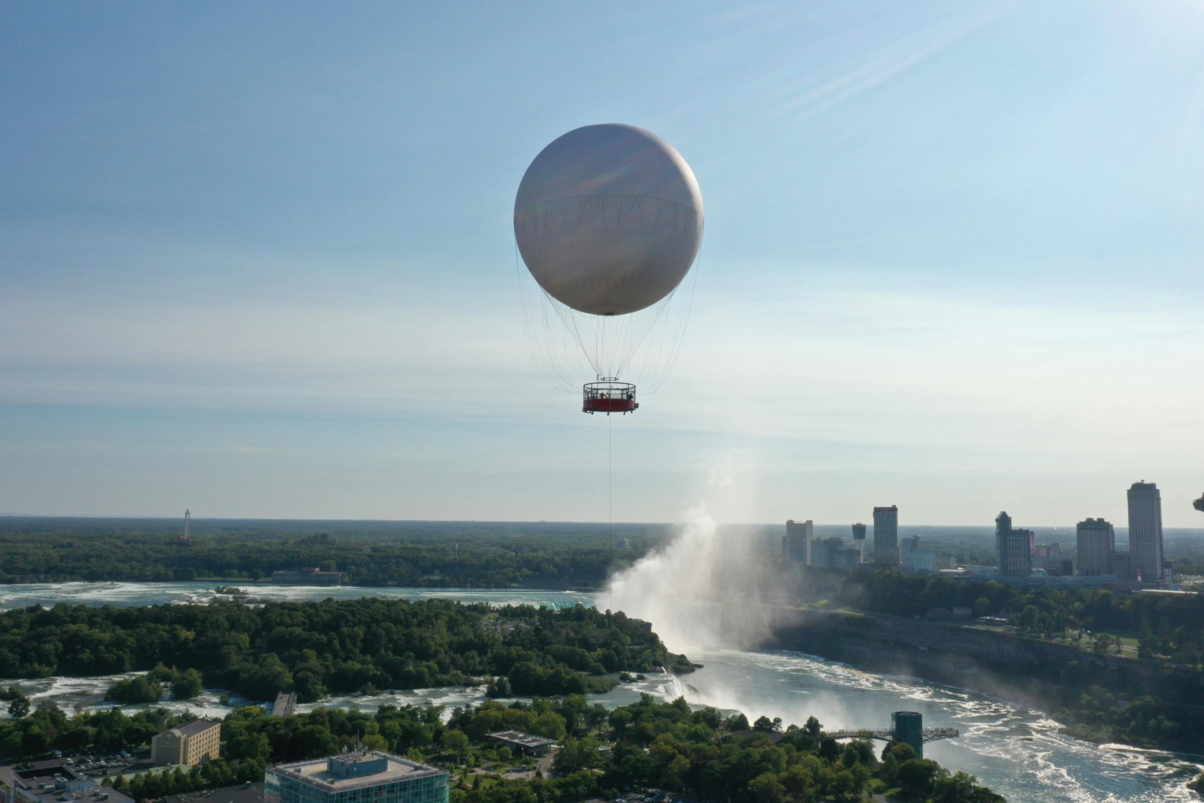 Niagara Falls: Hot Air Balloon Ride 4