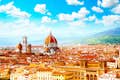Panoramatický výhled na Florencii se zvýrazněním ikonické katedrály Santa Maria del Fiore