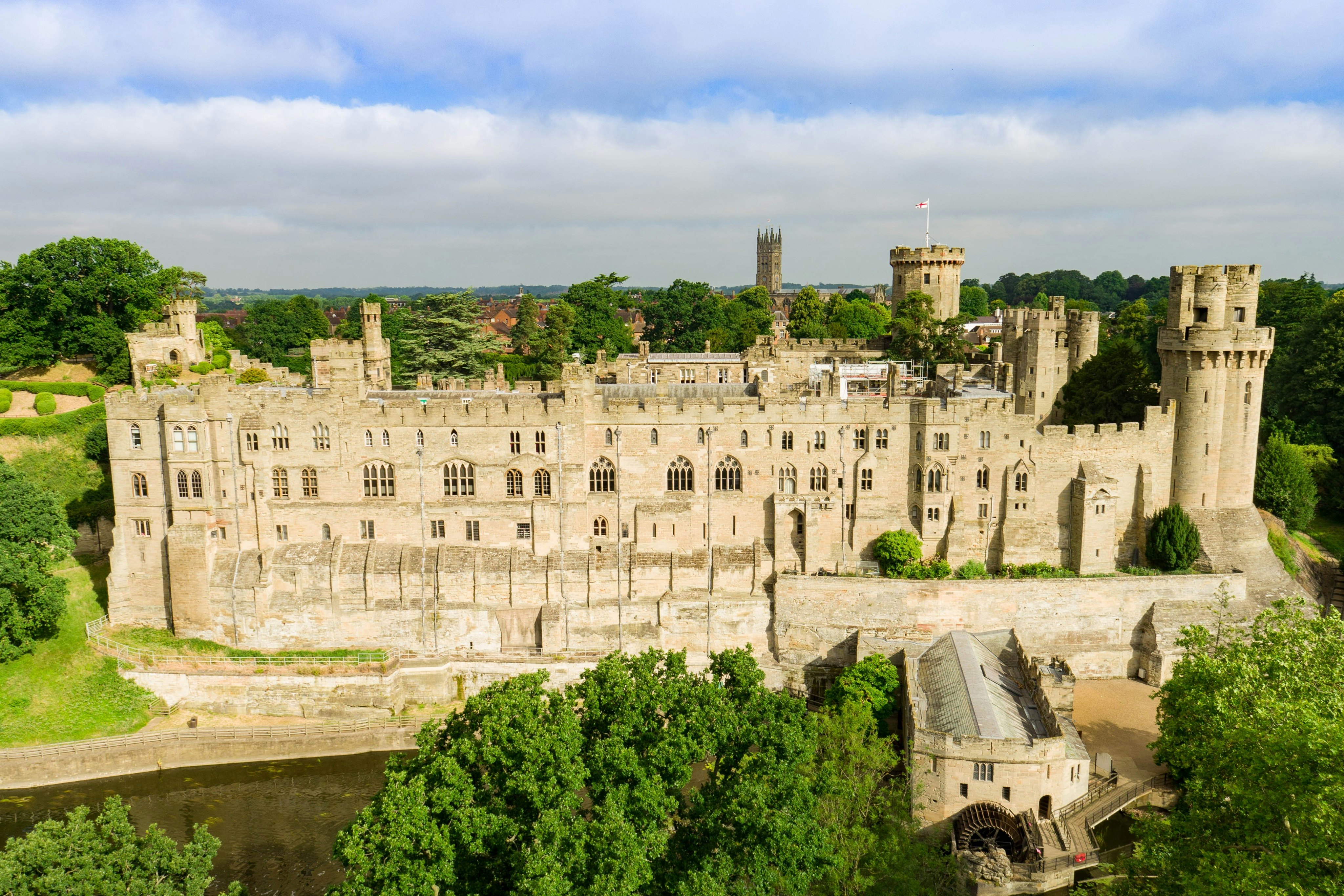 Excursiones de un día al Castillo de Warwick y Oxford desde Londres |  Reserva entradas en línea, image size:4096x2730