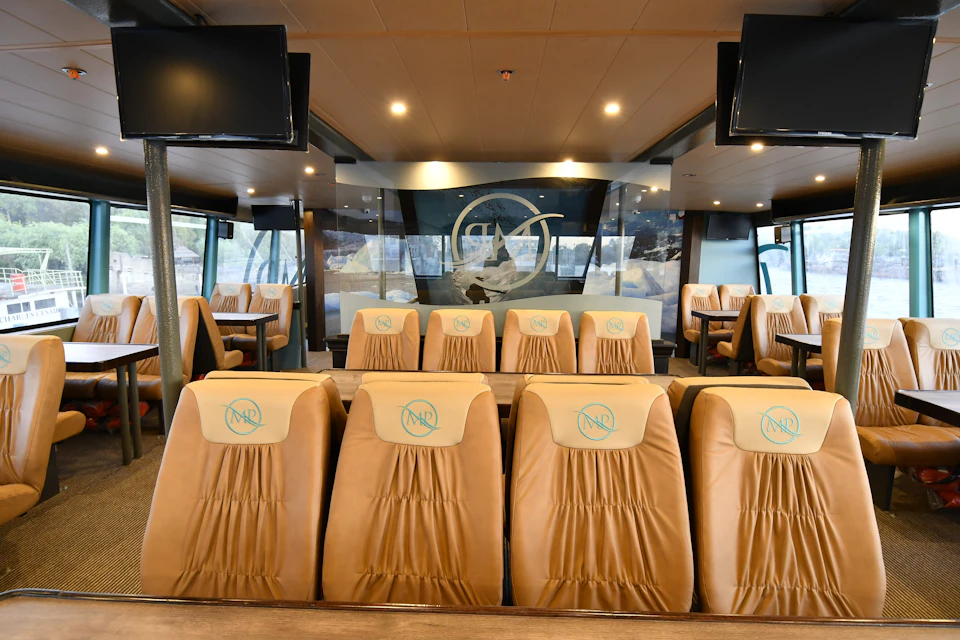 Dentro del barco