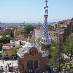 Park Güell & Sagrada Familia: Fast Track Ticket + Guided Tour 3