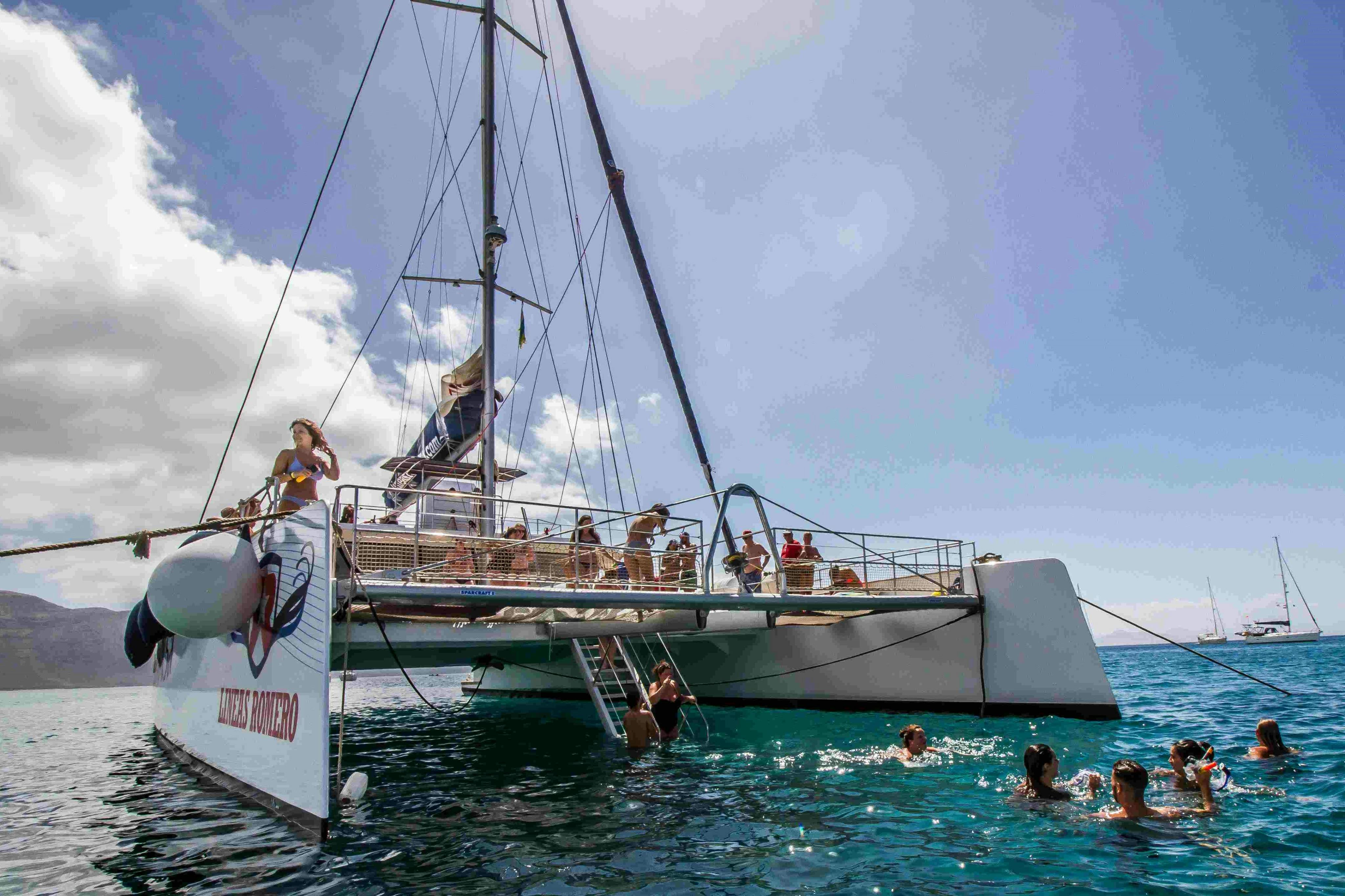 La Graciosa: Crociera guidata in catamarano + traghetto + trasferimento da Lanzarote — 3