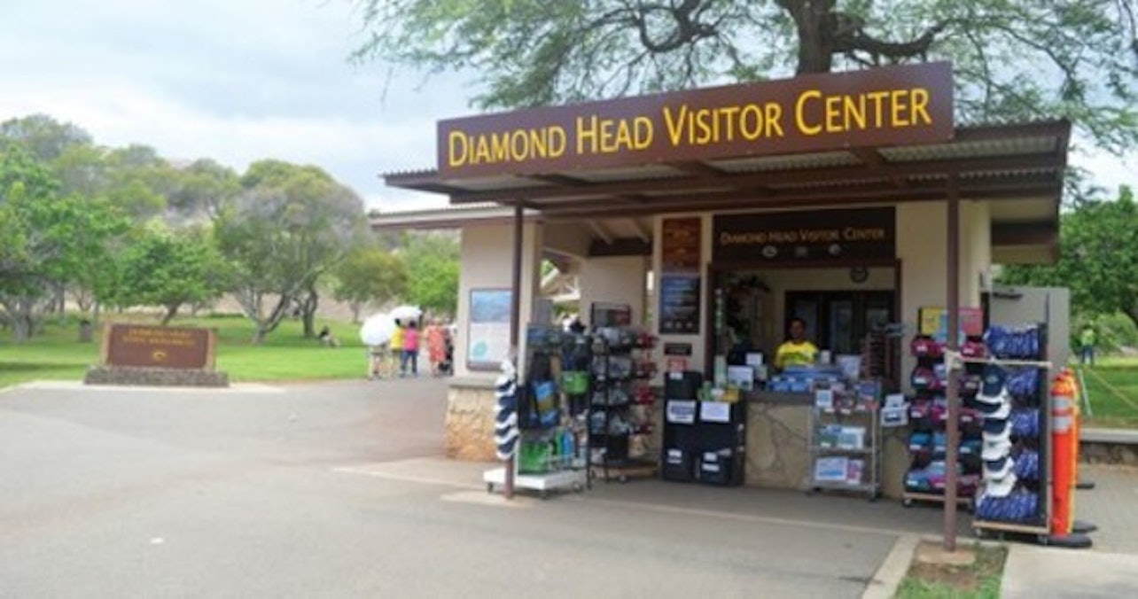 Diamond Head State Monument: Visita libre con audio - Alojamientos en Honolulu