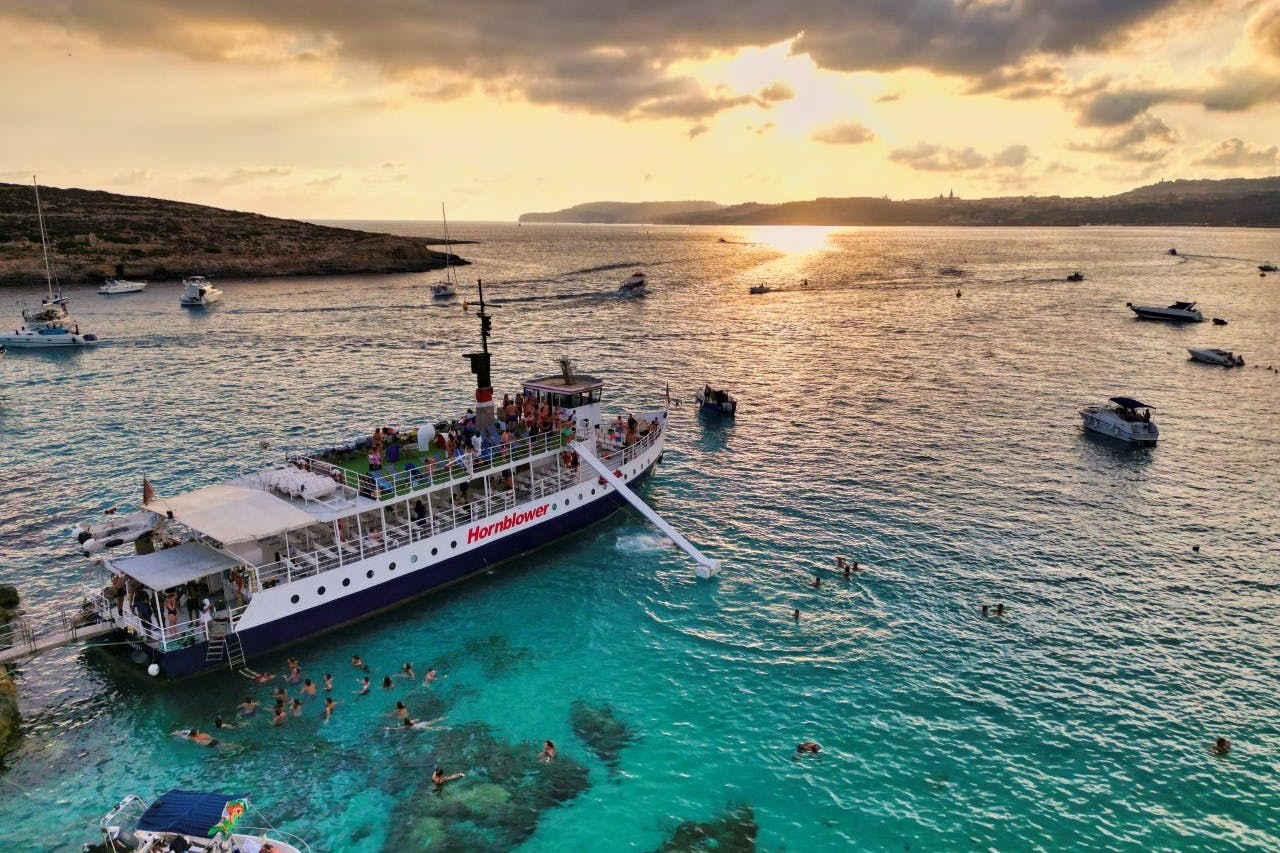 Blue Lagoon: Sunset Cruise 3