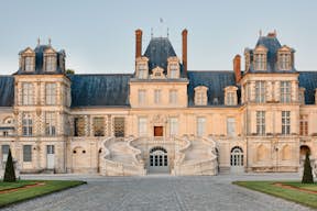 Escalera en forma de herradura - Castillo de Fontainebleau