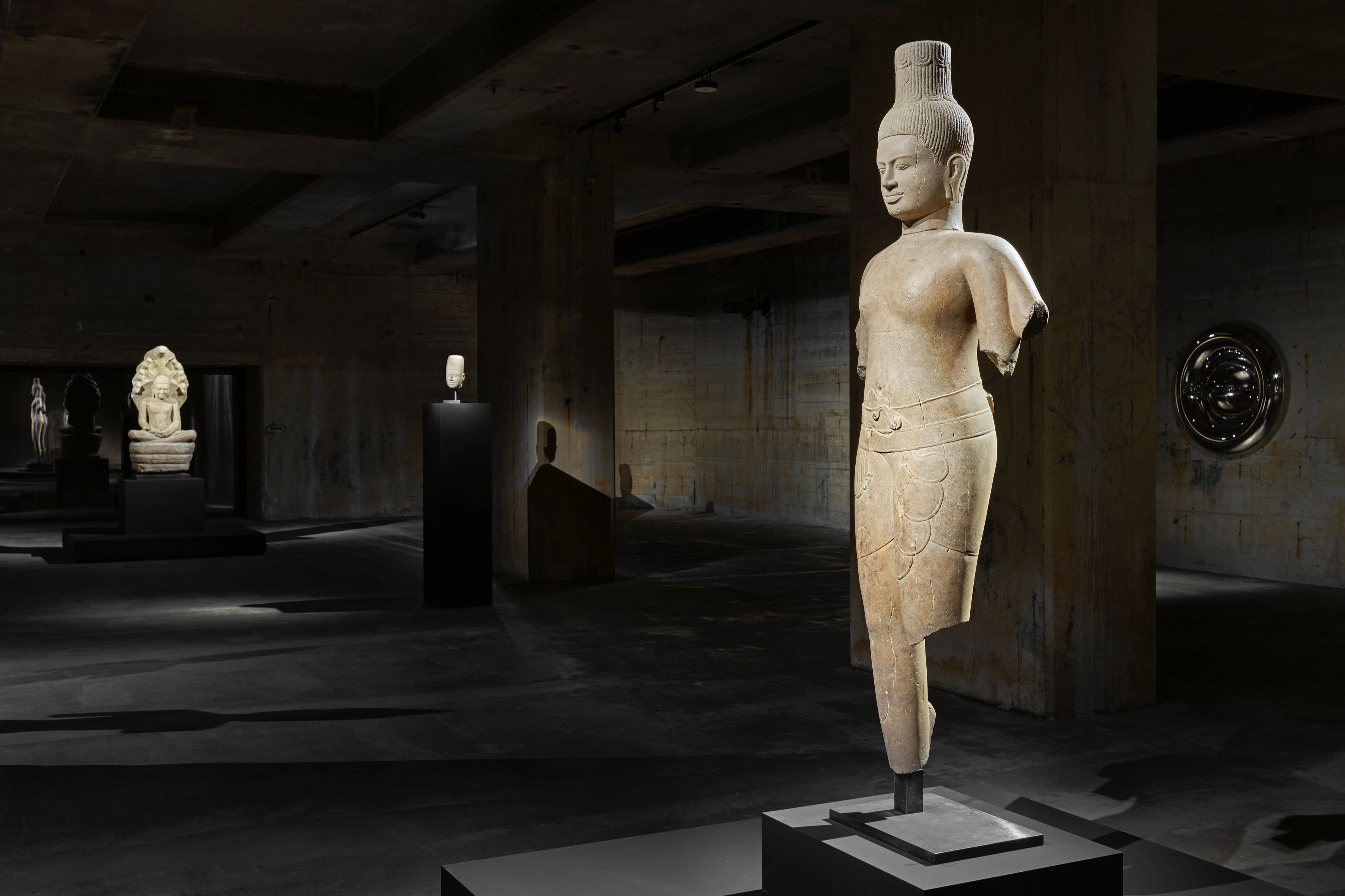 Feuerle Collection: Meditation Hour