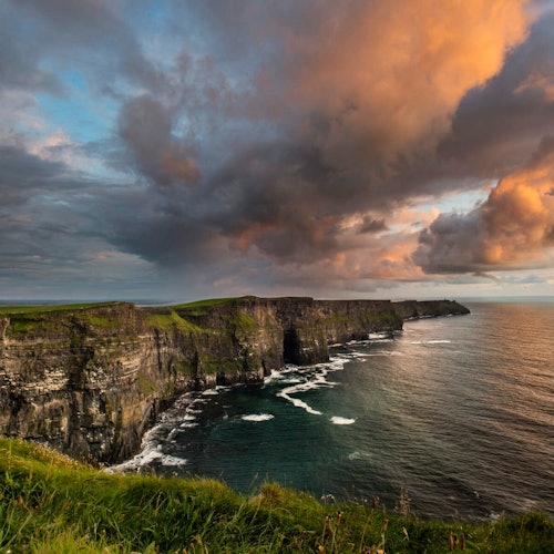 Acantilados de Moher, Wild Atlantic Way y Galway: Excursión desde Dublín