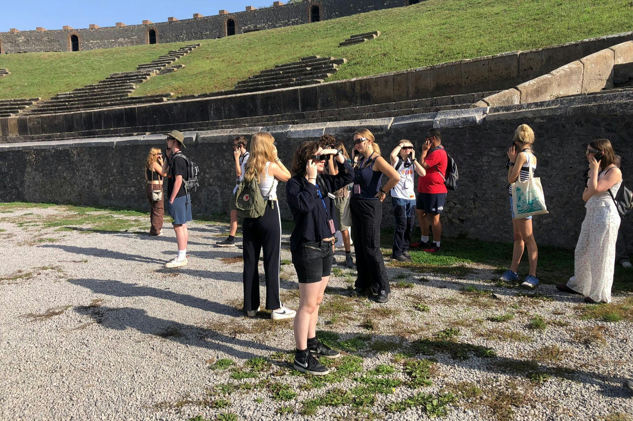 Pompeii: Entry Ticket + 3D Ancient City Tour with AR Glasses - Photo 7