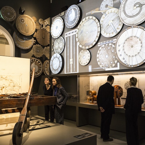 Museo Nacional de la Ciencia y la Tecnología Leonardo da Vinci: Acceso rápido