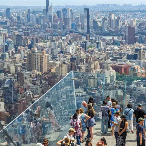 New York: Manhattan Guided Walking Tour + Edge NYC Observation Deck Entry - Photo 3