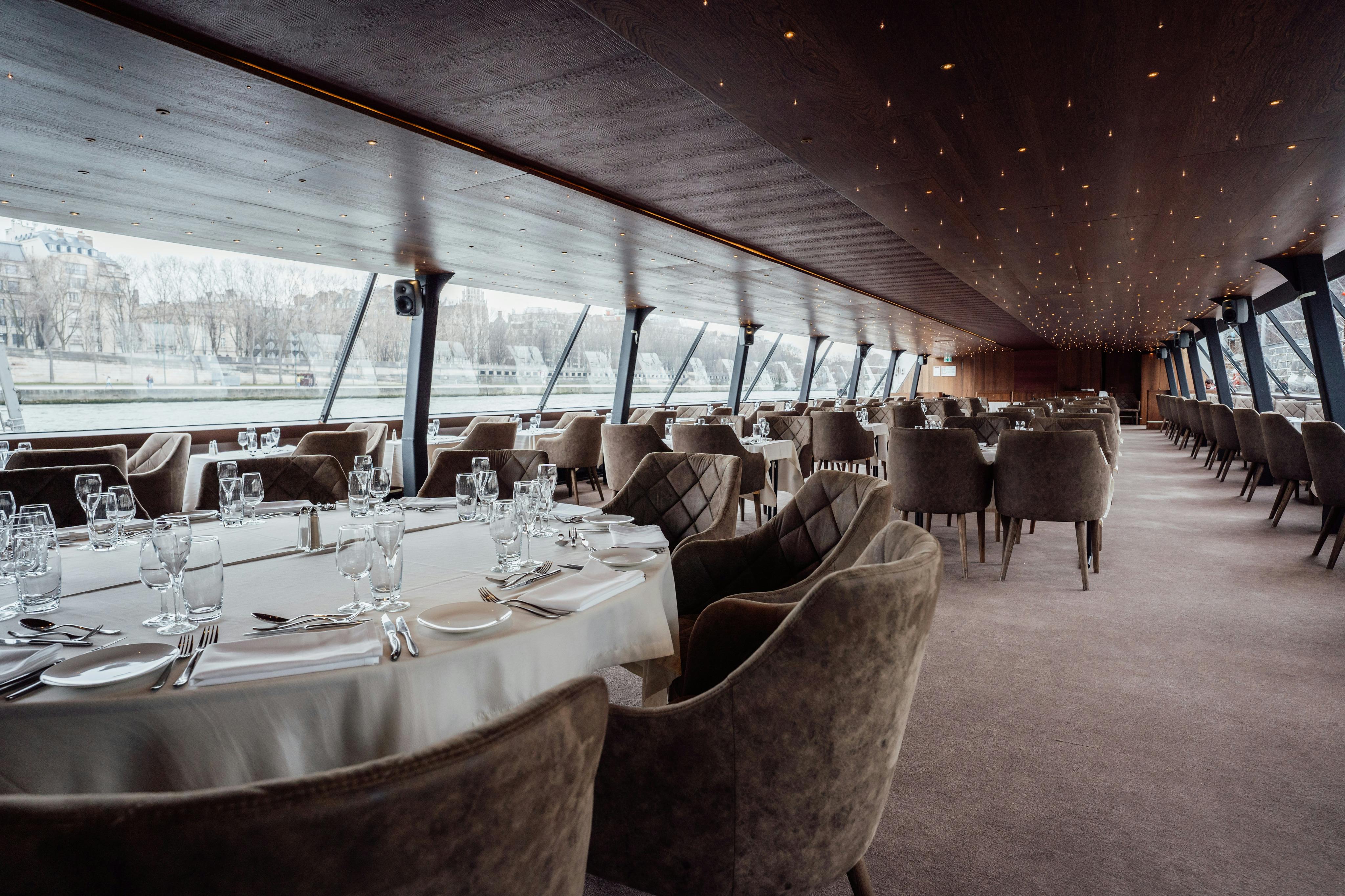 저녁 포함 크루즈