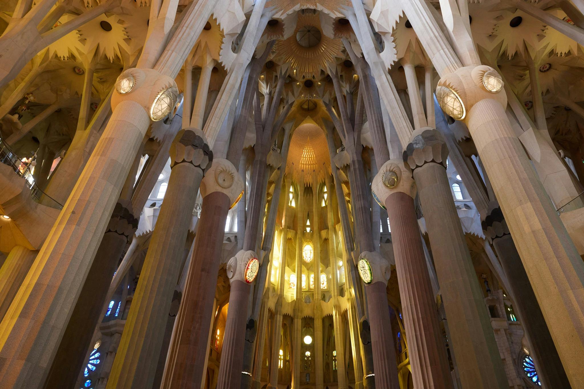 Sagrada Familia: Biglietto con accesso rapido + Tour guidato — 2