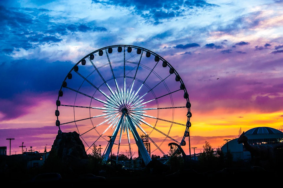 Niagara SkyWheel at Clifton Hill