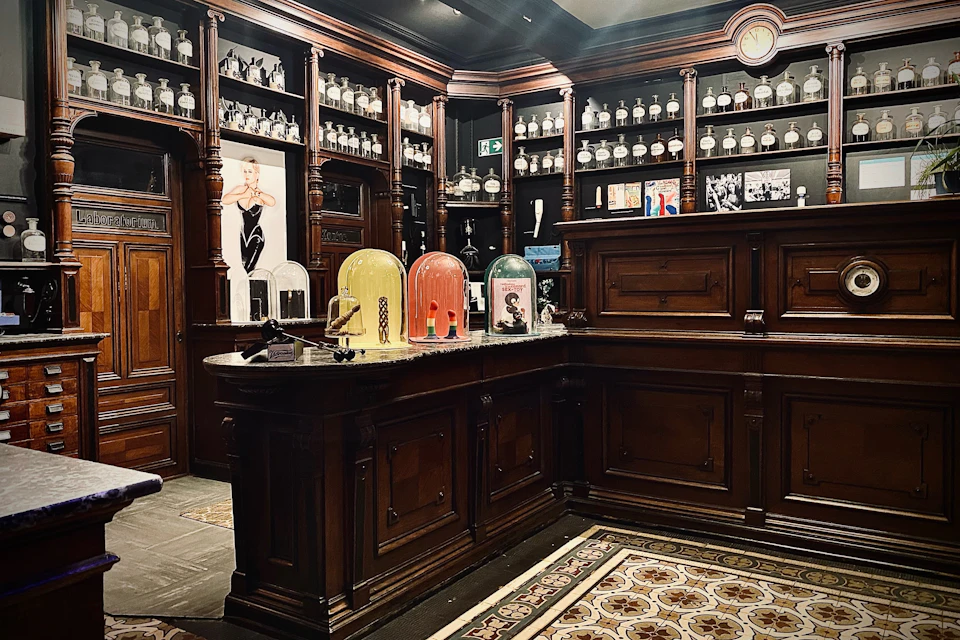 L'apotheque - Historic Musuem for Sex Toys