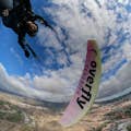 Surcando los cielos y los éguas en Paragliding!
