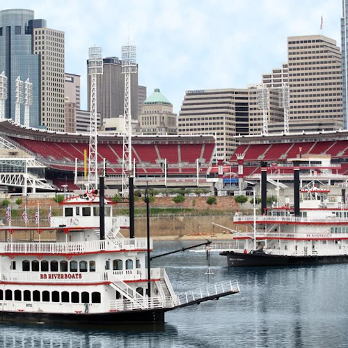 Historic Cincinnati Sightseeing Cruise - Photo 6