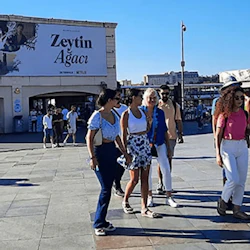 Istanbul: Asian Side Walking Tour + Ferry Ride 2
