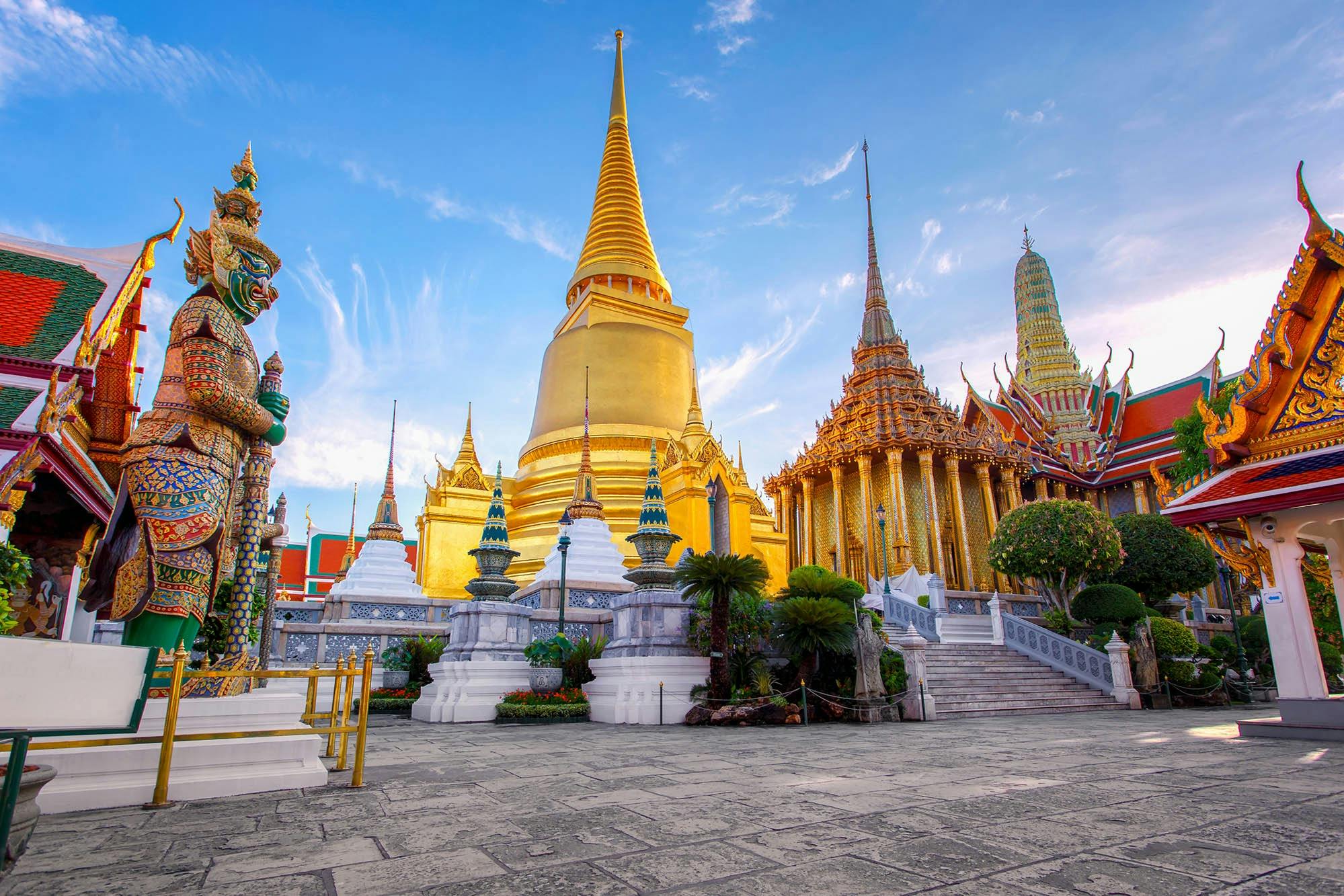 Inner court of Wat Phra Kaew