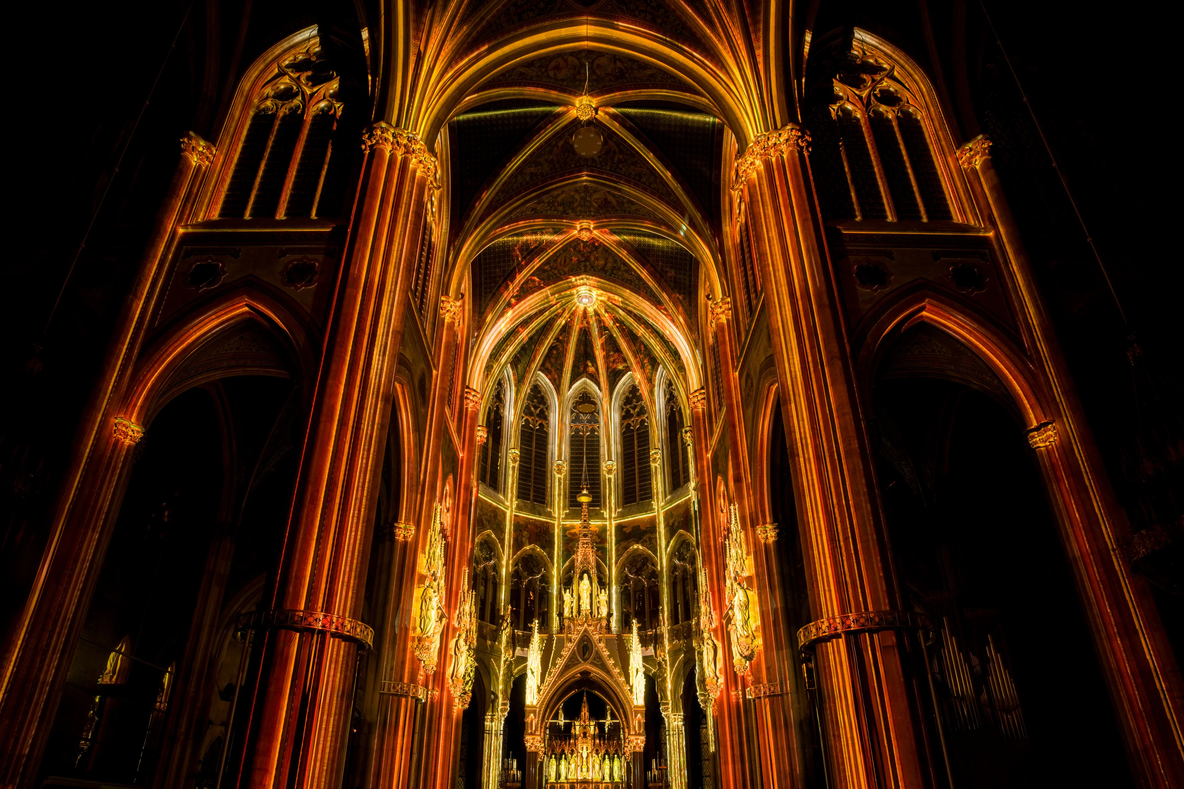 Igreja Votiva de Viena: Light of Creation Espetáculo de luz imersivo