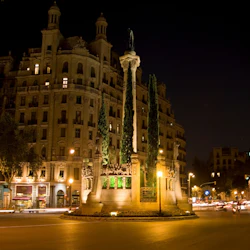 Barcelona: Guided Night Bus Tour 5