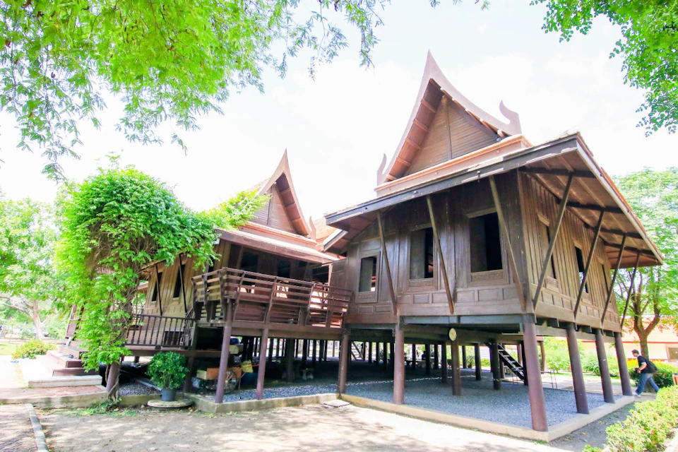 Ayutthaya Grand Pearl River Cruise Tour