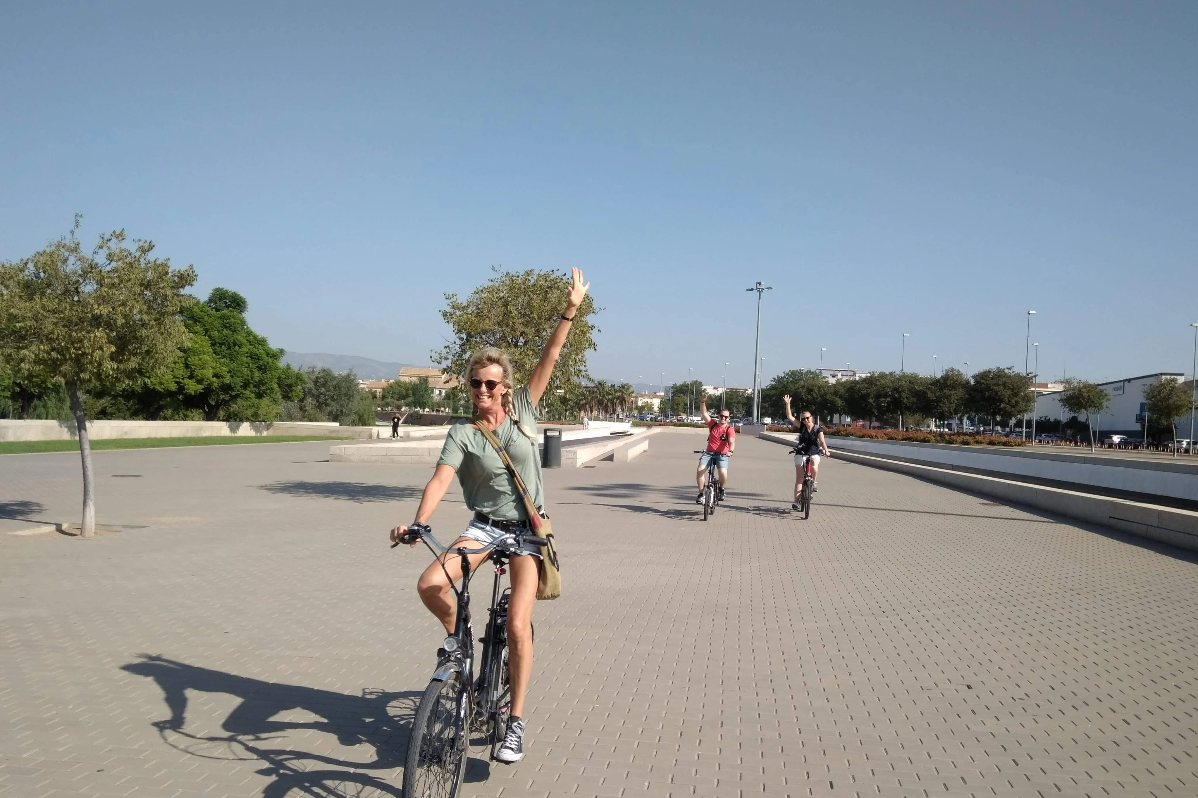 Córdoba: Guided Bike Tour