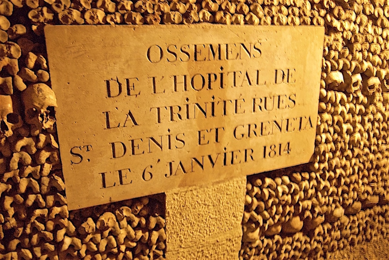 Catacombs of Paris: Semi-Private Guided Tour in English - Accommodations in Paris