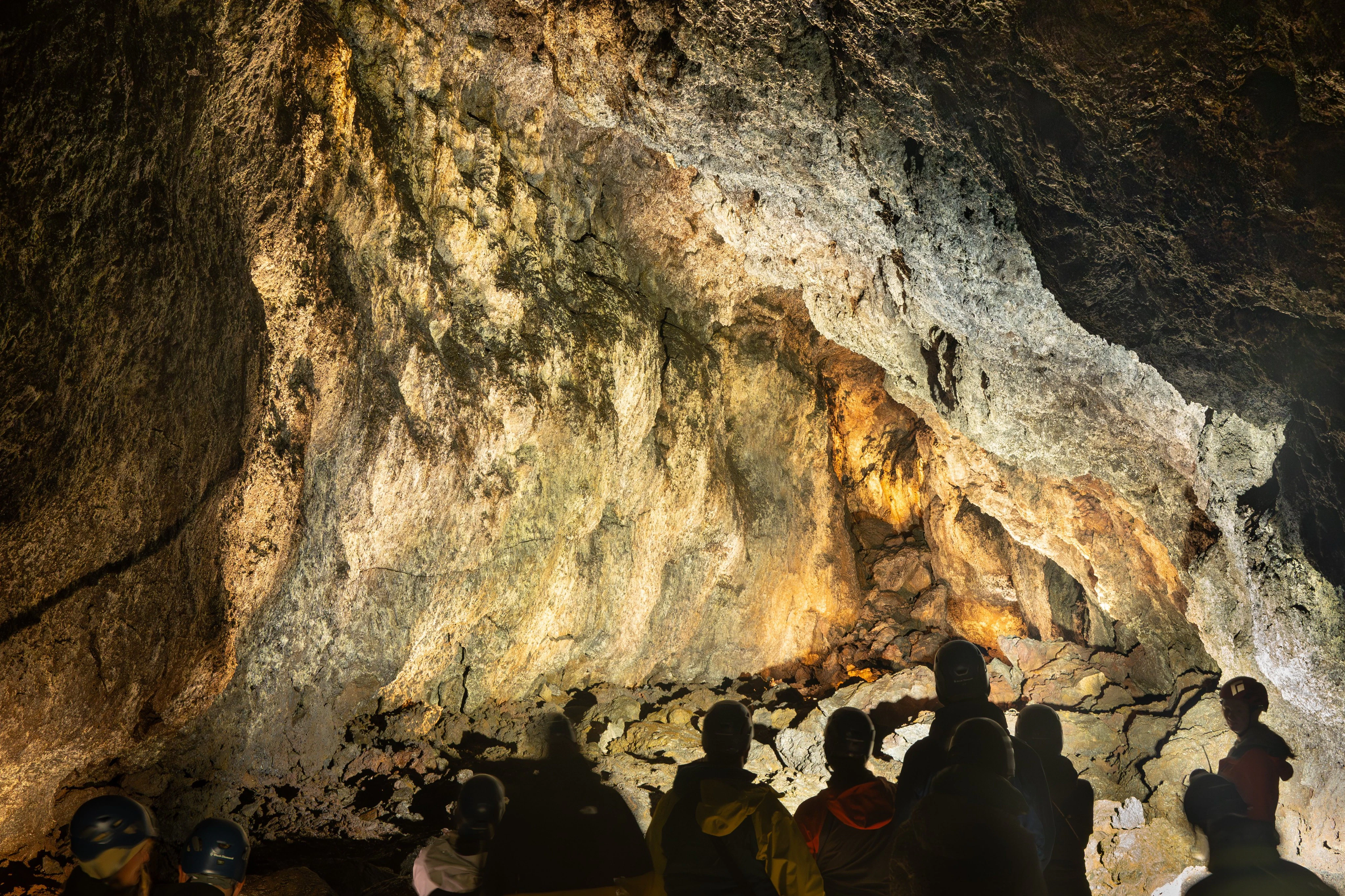 Here you can see the beautiful natural colors of the cave.