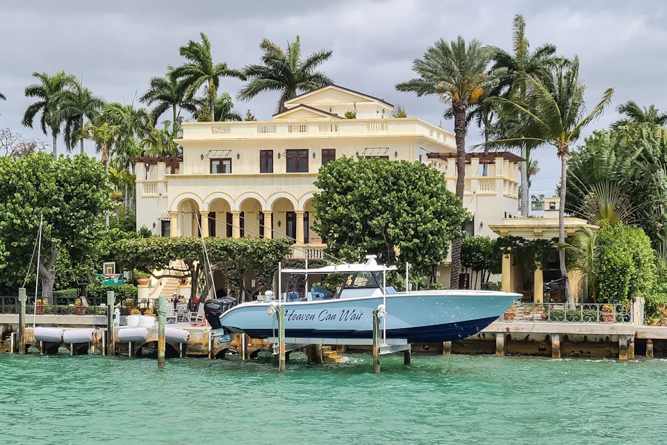 Celebrity home with their own boat