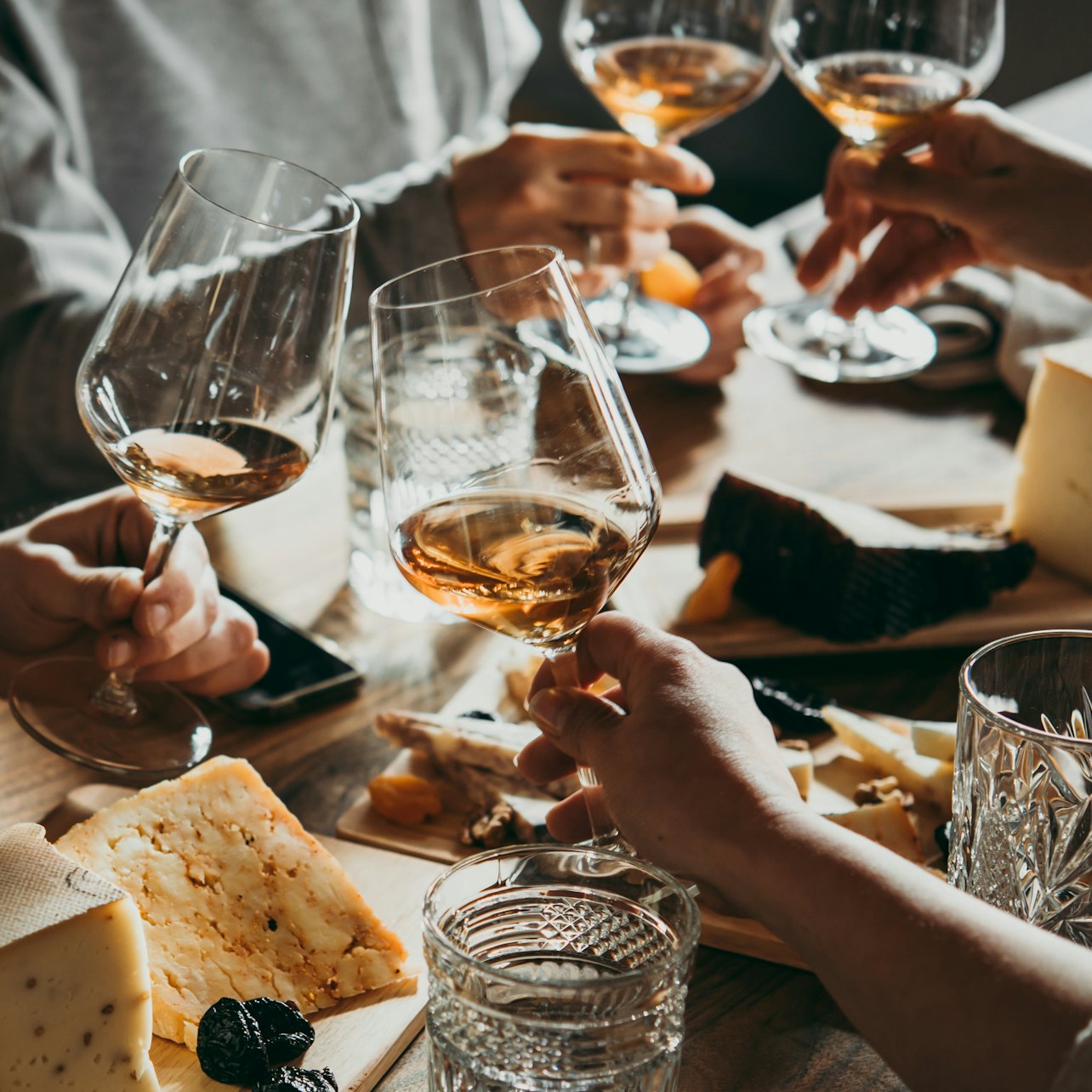 Burdeos: Cata de vinos y quesos en una auténtica bodega - Alojamientos en Burdeos