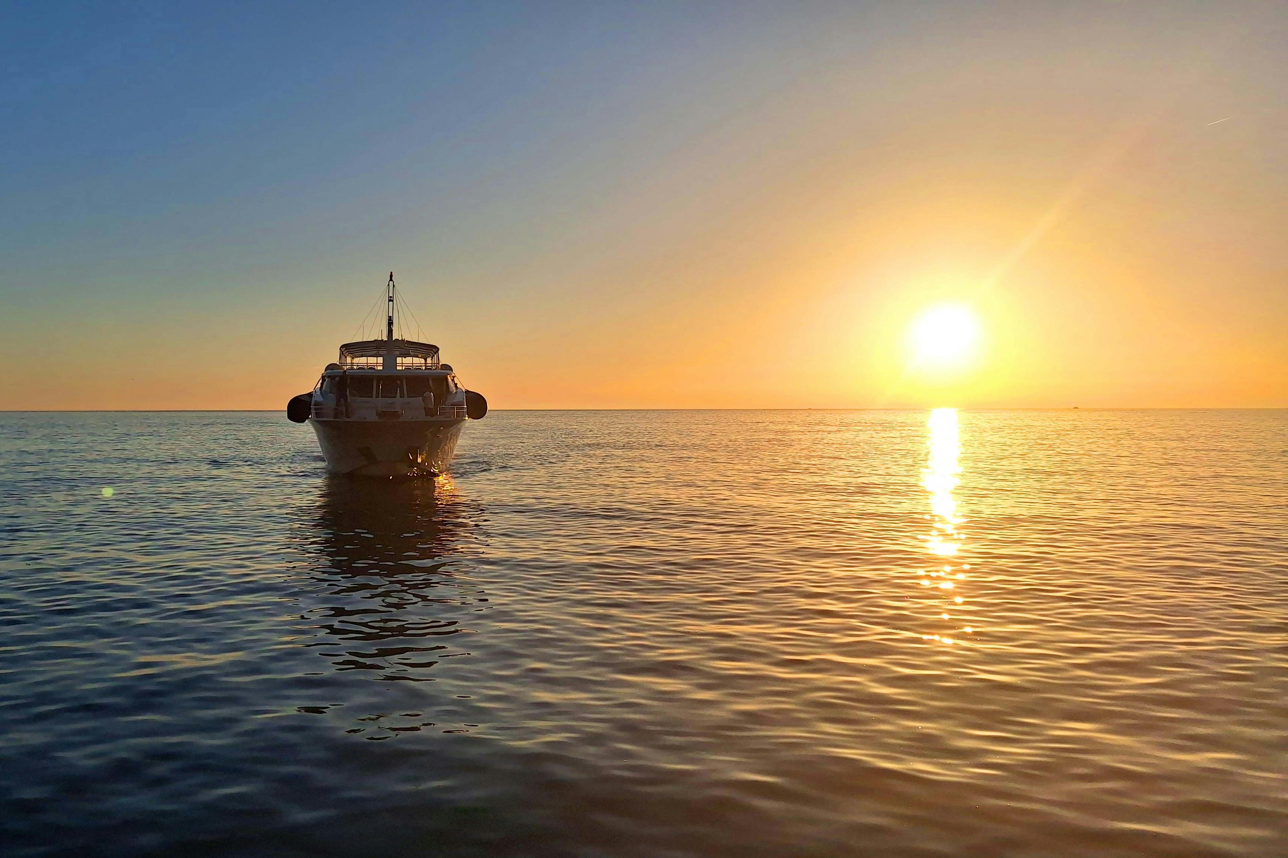 Guarda il tramonto sulla Riviera italiana