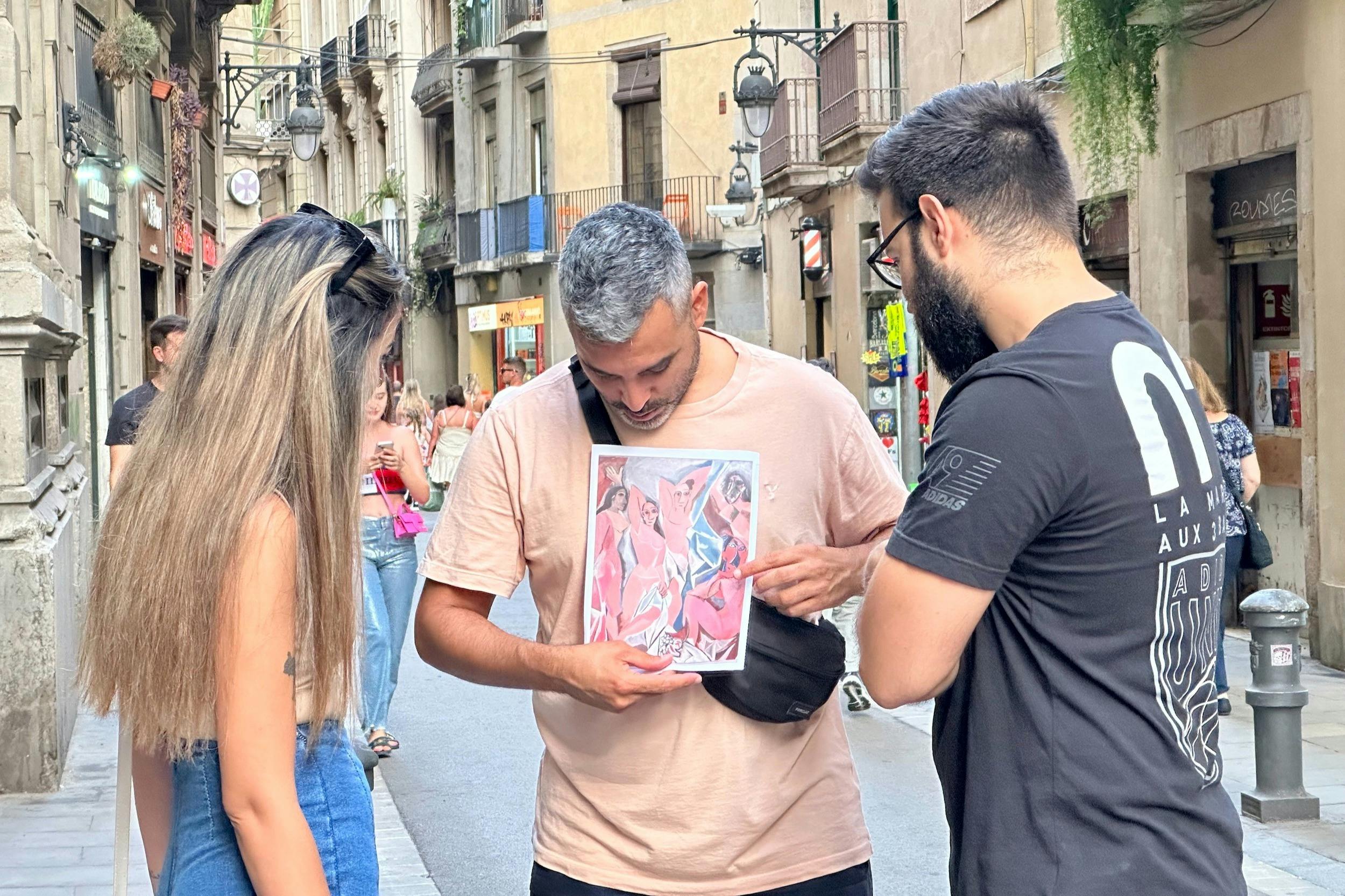 Εξηγώντας το έργο του Πικάσο στην περιοδεία της Βαρκελώνης